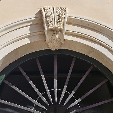 Frisalento - Boutique B&B Brindisi Eksteriør bilde